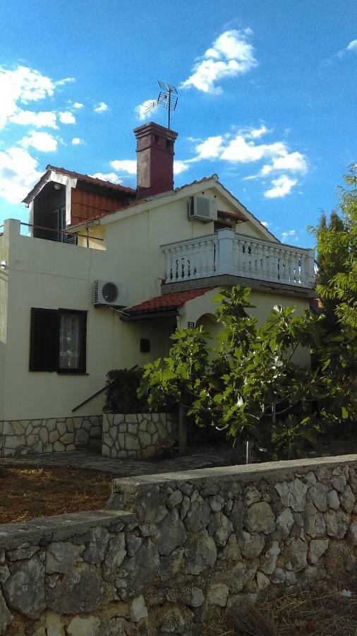 Knaffl Apartment Крк Экстерьер фото